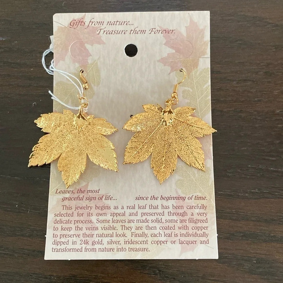 Maple Gold Earrings - Picture 1 of 3
